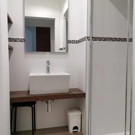 Desdema & Opera Oda ve Kahvaltı 3*
