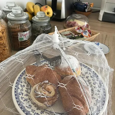 Desdema & Opera Отель типа 